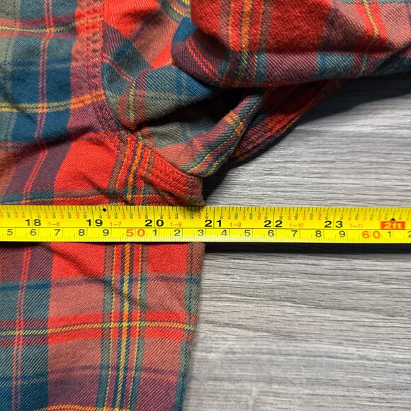 L.L. Bean Men's 1912 Field Flannel Shirt - Red - Picture 4 of 5